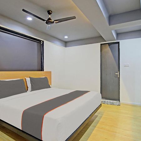 Collection O De'Pearl Hotel سورات المظهر الخارجي الصورة