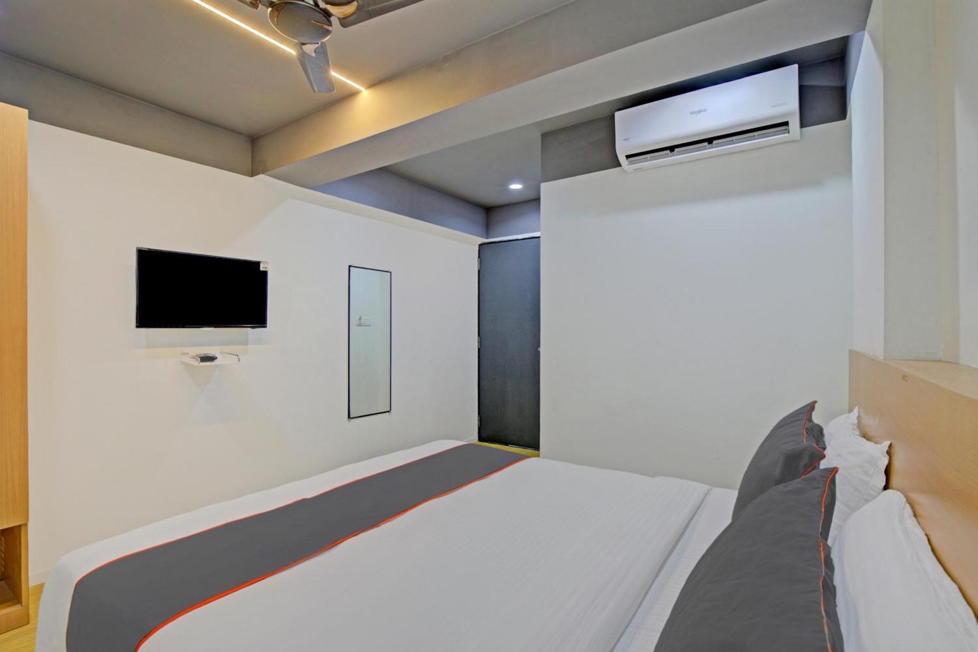 Collection O De'Pearl Hotel سورات المظهر الخارجي الصورة